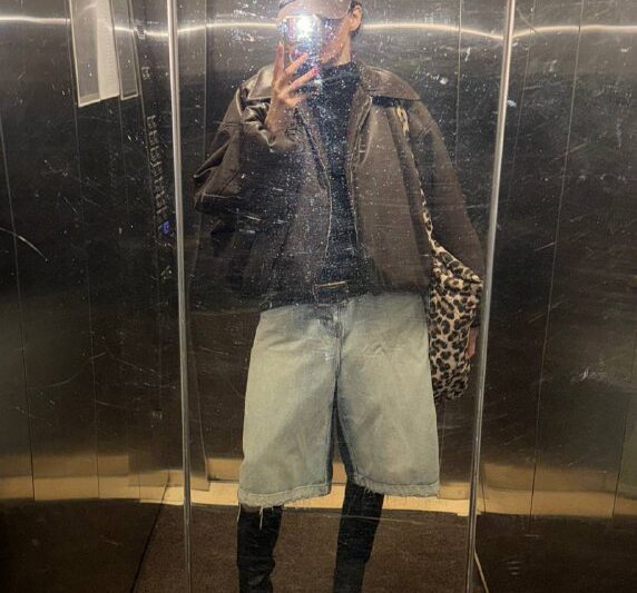 Хвастану своими планами на субботний вечерокСперва иду на концерт Светы, а дальш…