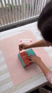 Идея подарочной коробки из бумагиОчень эстетичная упаковка своими рукамиКак тебе…