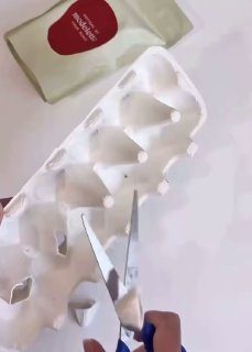 Яркая подставка для яиц….