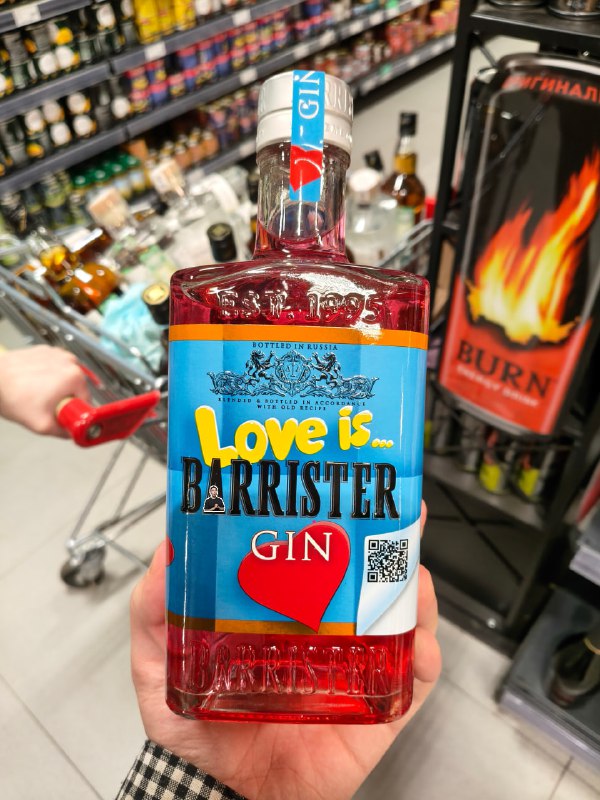 LoveIs самый общительный бренд! Коллабит с кем угодно! Мы видели: моти, чипсы, г...