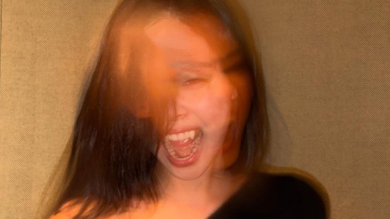 Малышка Дженни радует новым фотодампиком! Фит с Tame Impala уже вышел, если что …