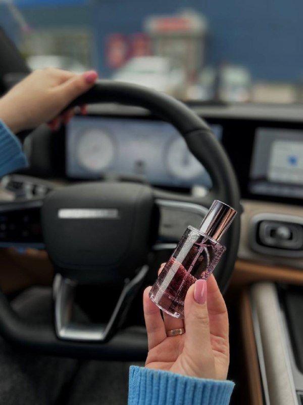 Мой новый must-have — волшебные духи! . Знакомьтесь, «O Feerique Sensuelle»— тот...