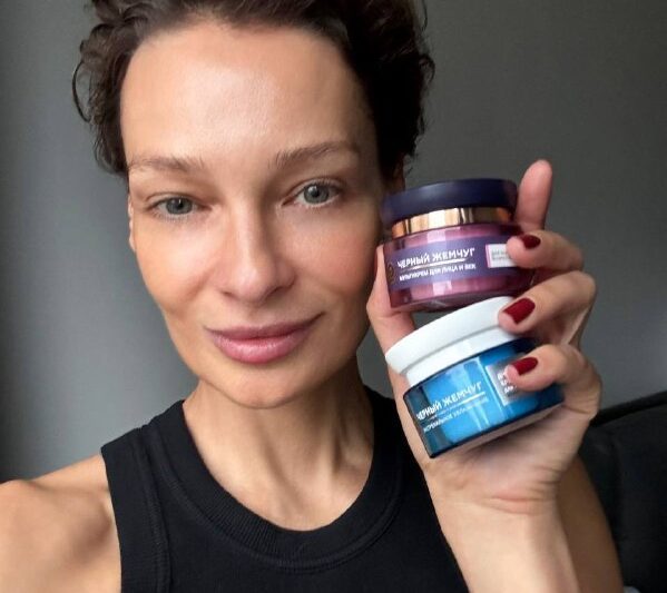 Постепенно перестраиваемся в рабочий режим и решили начать с подготовки кожиСет …