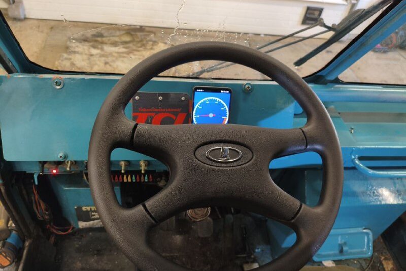 Привели в порядок электрику, починили печку и самое главное — новый руль!  Как в…