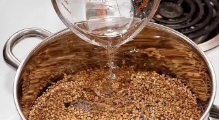 Продукты, которые стоит включить в свой рацион Гречка прибавит энергии и надолго…