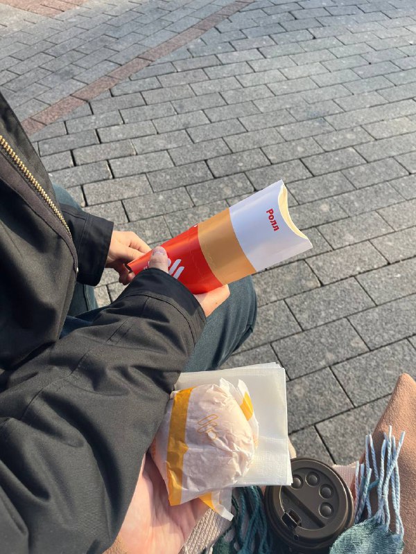 В Москве так солнечно и хорошо, что на прошлой неделе потратила свой обеденный п...