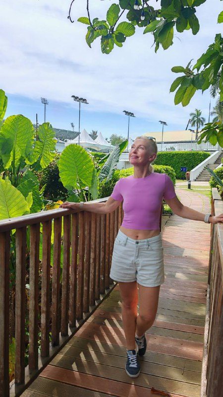 Вернуть себе желание жить на все Мы только прилетели в Таиланд – но это просто в...