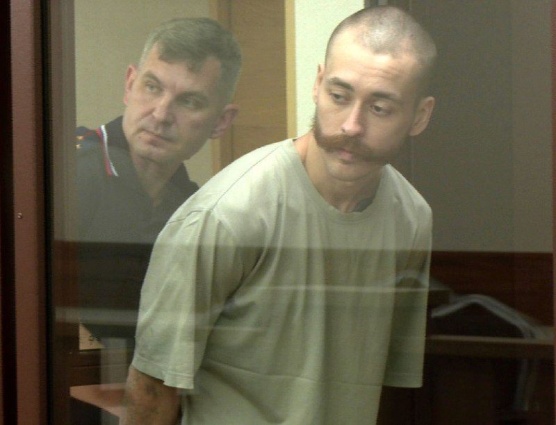 13 лет колонии получил парикмахер из Новосибирска за попытку взорвать здание во...