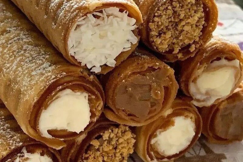 Приготовление трубочек со сгущенкой Ингредиенты:2 яйца100 г сахара100 г сливочно…