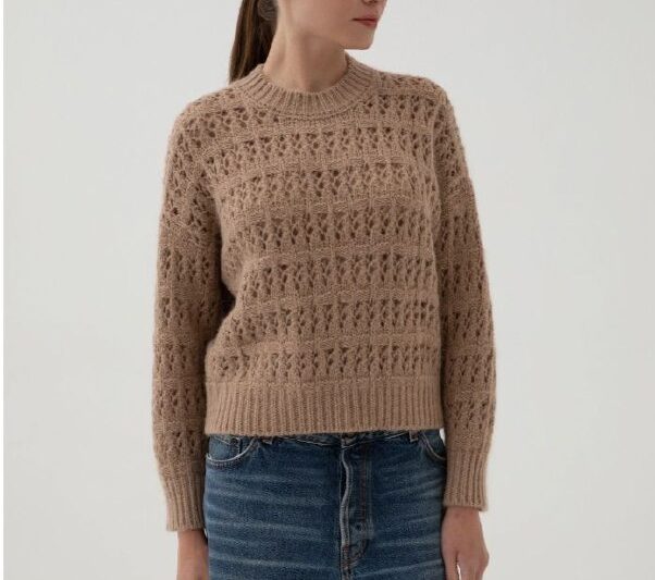 Пряжа: 45% меринос, 27% альпака, 17% полиамид, 7% шерсть, 4% кашемирВ этом джемп…