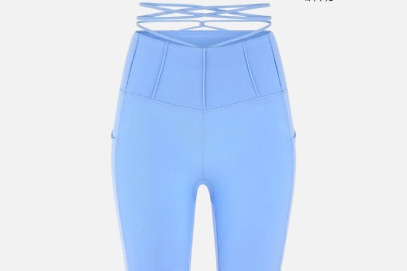 Заниматься спортом в новых сокровищах из Familia вдвойне приятно!Подготовили для…